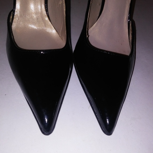 Colin Stuart Pumps‎ - Picture 5 of 8